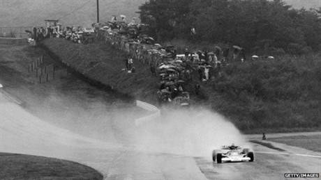 Giải đua xe F1 năm 1976 tại Nhật. Ảnh: Getty