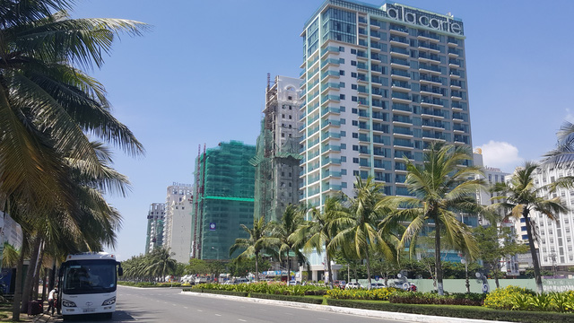 Làn sóng đầu tư vào BĐS du lịch, công trình ùn ùn mọc lên chờ đón APEC 2017 tại Đà Nẵng - Ảnh 16.