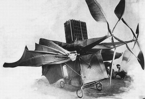 
Máy bay Éo le của Clément Ader
