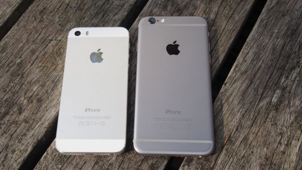 
Cùng tầm giá iPhone 5s chính hãng, người dùng đã có thể mua iPhone 6 xách tay cũ
