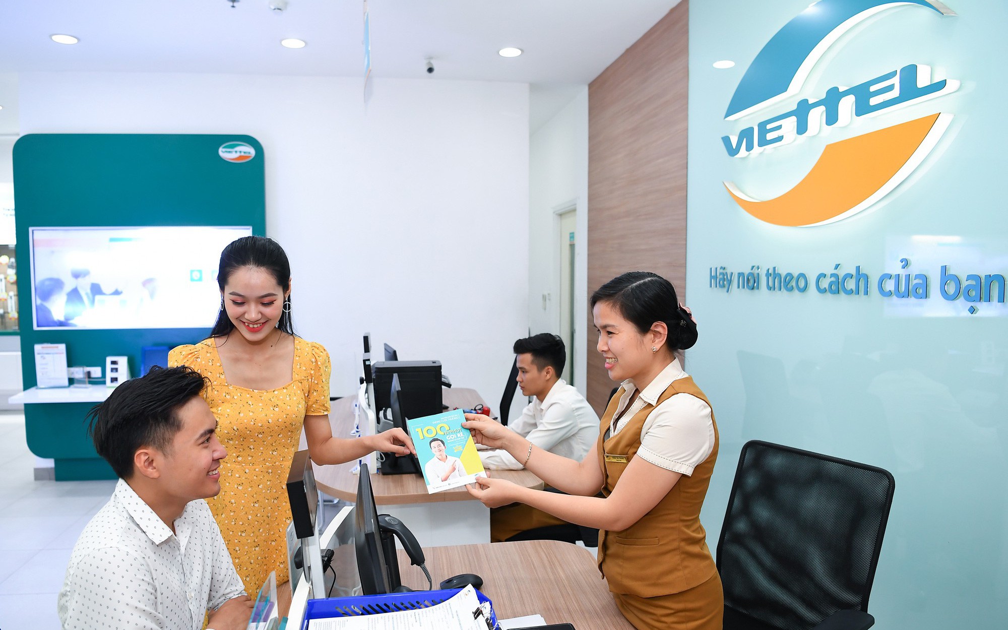 Chuyển mạng giữ số: Viettel tiếp tục dẫn đầu về số thuê bao đăng ký chuyển đến