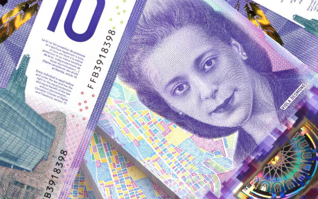 Thông tin thú vị phía sau đồng tiền nằm dọc của Canada