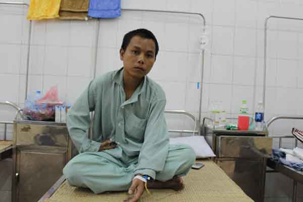 
Hiếu đang điều trị tại bệnh viện Đa khoa y học cổ truyền Hà Nội

