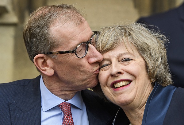 
Vợ chồng Thủ tướng Theresa May.
