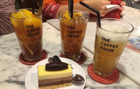 Coffee house's ambition to open 200 stores nationwide. Photo 3 coffee shop house 3