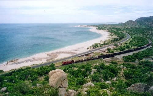 Quang cảnh bãi biển Cà Ná (Ninh Thuận).