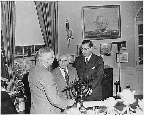 
Thủ tướng Israel Ben Gurion cùng Tổng thống Mỹ Harry Truman
