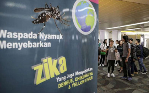 
Cảnh báo về virus Zika tại một sân bay ở thủ đô Jakarta, Indonesia (Ảnh: EPA)
