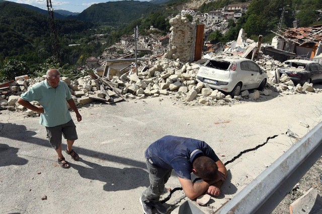 
Người dân nơi đây hoàn toàn khủng hoảng sau vụ động đất

