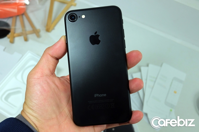 
iPhone 7 đen nhám bản dung lượng 256 GB có giá bán 31 triệu đồng
