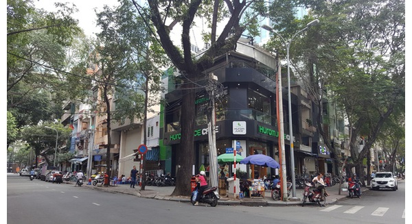Cận cảnh khu tứ giác "vàng" trên phố đi bộ Nguyễn Huệ sắp về tay đại gia bất động sản Trương Mỹ Lan