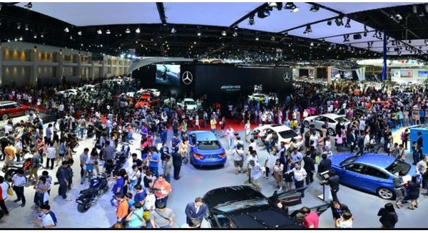 Thị trường Việt tiêu thụ 23.500 xe ô tô trong tháng 8