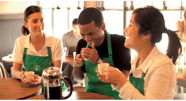 Tự truyện CEO Starbucks: Đừng cảm thấy kh&#243; chịu khi cấp dưới thẳng thắn phản đối bạn (P2)