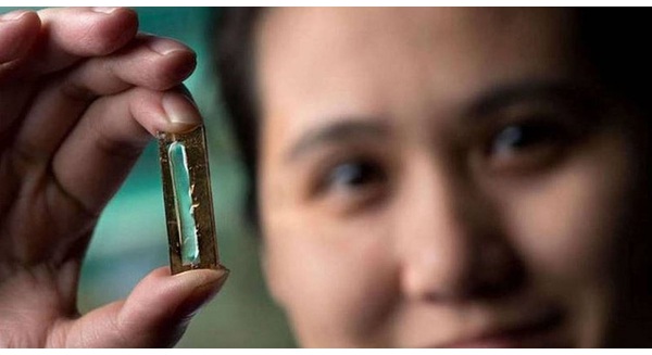 Nghiên cứu sinh "lỡ tay" tạo ra pin nano có tuổi thọ 400 năm