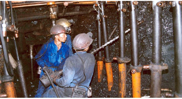 Việt Nam vỡ kế hoạch nhập khẩu than, vượt gấp 3 lần