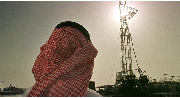 OPEC đ&#227; giảm sản lượng nhưng thế giới vẫn sẽ thừa dầu