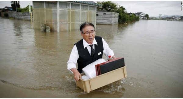 Chuyện nước ngập v&#224; văn h&#243;a CEO Nhật