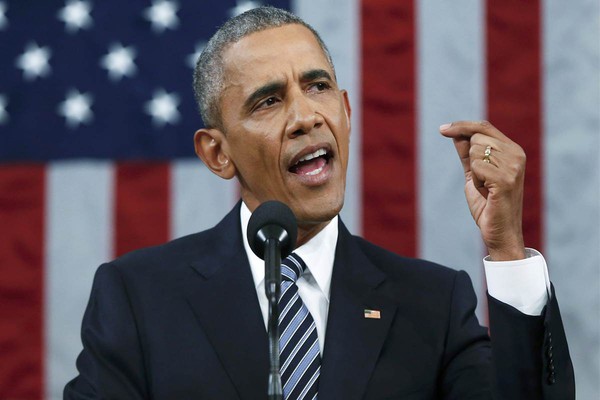 Tổng thống Obama: X&#227; hội Mỹ đang bị chia rẽ v&#236; những tin tức sai sự thật
