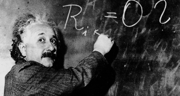 Albert Einstein n&#243;i &quot;Trước 30 tuổi m&#224; kh&#244;ng cống hiến g&#236; cho khoa học chớ mơ mộng th&#234;m&quot;: Đừng buồn, nghi&#234;n cứu cho kết quả ngược lại!