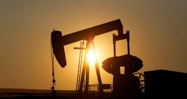Cứu gi&#225; dầu, cuộc chiến chật vật của OPEC v&#224; Nga