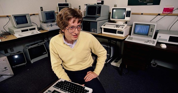 Đ&#226;y l&#224; CV của Bill Gates từ năm 1974, nh&#236;n mức thu nhập ở năm nhất Đại học l&#224; hiểu v&#236; sao &#244;ng c&#243; thể trở th&#224;nh tỷ ph&#250; sớm như vậy