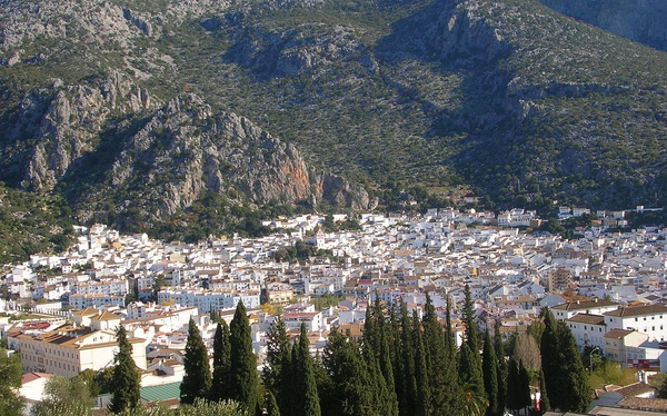 Bí mật về thị trần hẻo lánh chuyên sản xuất đồ da cho Louis Vuitton, Gucci, Hermes, Chanel