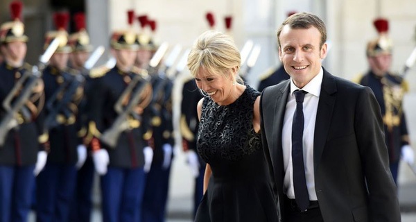 Brigitte Macron - Từ cô giáo cưới học trò đến người có thể trở thành đệ nhất phu nhân đặc biệt nhất của nước Pháp