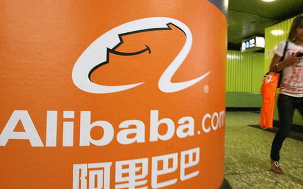 Đốt 10 tỷ USD v&#236; đối đầu với Alibaba