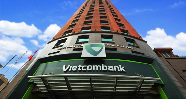 Bị phản đối, Vietcombank tạm thời chưa áp dụng điều kiện mới về sử dụng ngân hàng điện tử