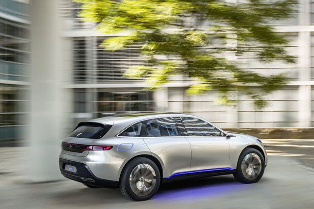 
Dieter Zetsche, CEO của hãng xe Mercedes cho biết mẫu SUV được ra mắt tại triển lãm Paris Motor đã rất giống với bản thiết kế chính thức của họ.
