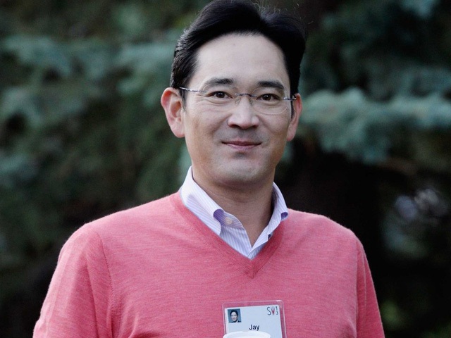 
Lee Jae-yong, con trai duy nhất của chủ tịch Samsung Lee Kun-hee. Hiện tại, ông Lee mới chỉ nắm cổ phần 0,59% tại Samsung Electronics.
