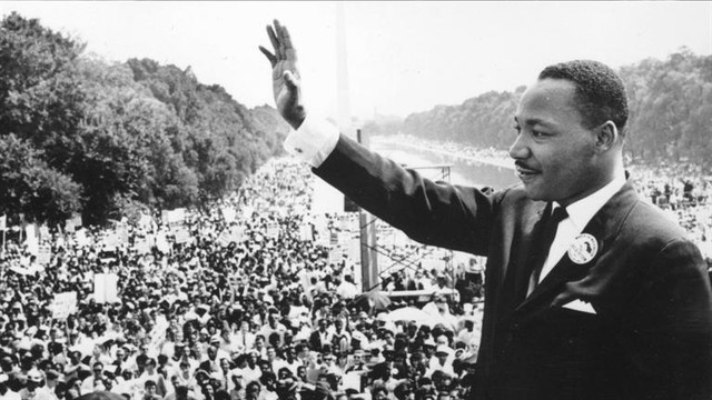
Nhà vận động nhân quyền Martin Luther King
