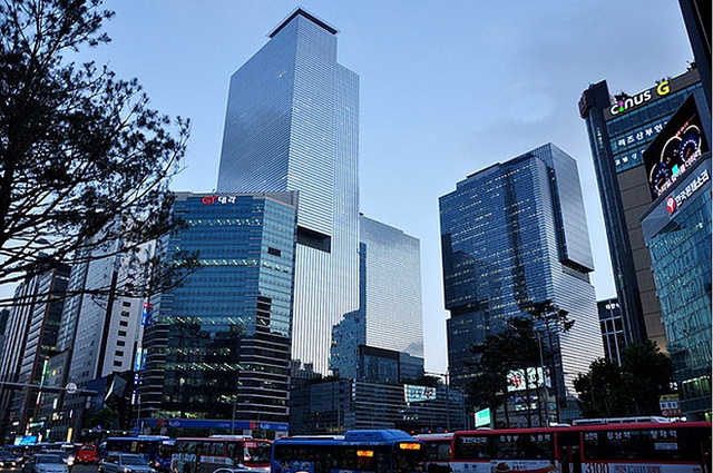 
Samsung Town tại Seoul.

