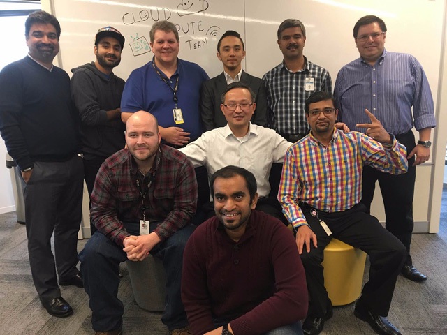 Nhóm kỹ sư cloud của Motorola Solutions tại Chicago