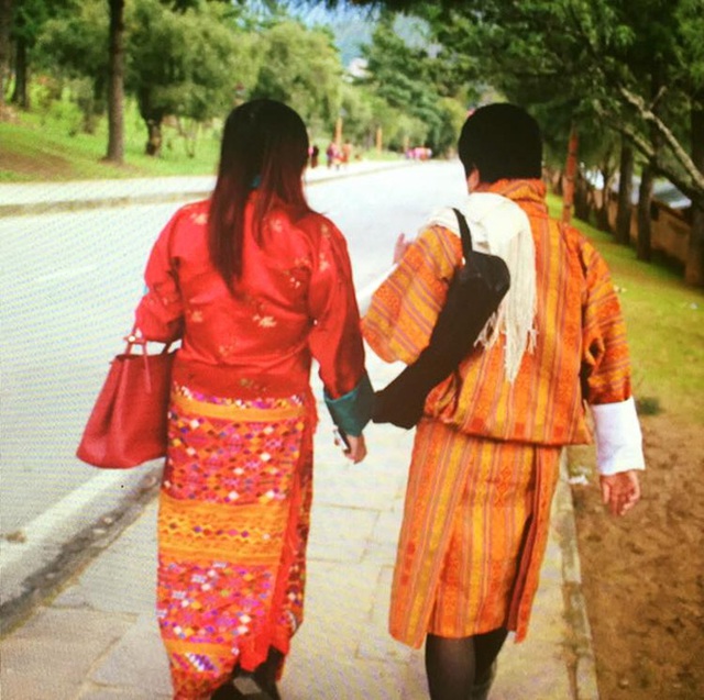 
Ở Bhutan, cứ yêu nhau là có thể về ở với nhau, chẳng cần dắt tay ra phường đăng ký!
