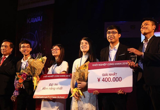 
Dự án của họ dành giải nhất trong cuộc thi Khởi nghiệp cùng KaWai 2016.
