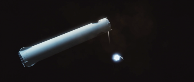 
Giai đoạn đầu, tên lửa đẩy sẽ tự tách, đẩy tàu vũ trụ vào quỹ đạo thấp của Trái Đất.
