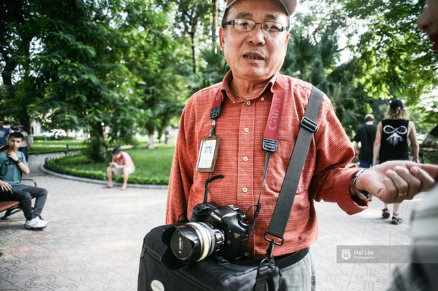 
Ông Túy, một nhiếp ảnh gia gắn bó với nghề 26 năm.
