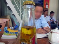 Truy tố anh Minh vụ chai nước ngọt có ruồi đến 20 năm tù Truy tố anh Minh vụ chai nước ngọt có ruồi đến 20 năm tù