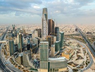 Saudi Arabia tính hủy hàng loạt siêu dự án vì thiếu tiền Saudi Arabia tính hủy hàng loạt siêu dự án vì thiếu tiền