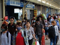 Người dân 2 miền tấp nập trở lại thành phố sau kỳ nghỉ lễ Người dân 2 miền tấp nập trở lại thành phố sau kỳ nghỉ lễ