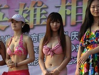 Thâm nhập những buổi tuyển vợ đầy nghiêm ngặt của các đại gia Trung Quốc Thâm nhập những buổi tuyển vợ đầy nghiêm ngặt của các đại gia Trung Quốc