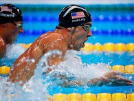 Phelps giành Huy chương Vàng, phá kỷ lục hơn 2.000 năm của Olympic Phelps giành Huy chương Vàng, phá kỷ lục hơn 2.000 năm của Olympic