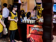 Cà phê phải là cà phê: Chủ đích tạo scandal, Vinacafe đang ‘chơi dao 2 lưỡi’ Cà phê phải là cà phê: Chủ đích tạo scandal, Vinacafe đang ‘chơi dao 2 lưỡi’