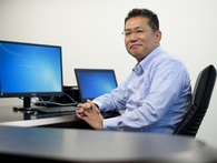 Từ "ông trùm" startup bỗng chốc trở thành ông chủ công ty 80.000 nhân viên, người đàn ông này đã làm nên kỳ tích Từ "ông trùm" startup bỗng chốc trở thành ông chủ công ty 80.000 nhân viên, người đàn ông này đã làm nên kỳ tích