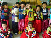 Tại sao đám cưới lại trở thành sự kiện hiếm hoi ở Hàn Quốc Tại sao đám cưới lại trở thành sự kiện hiếm hoi ở Hàn Quốc