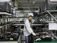 Ngành sản xuất thiết bị công nghệ đang dần "mất giá" Ngành sản xuất thiết bị công nghệ đang dần "mất giá"