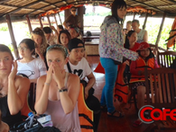 Buồn Chợ nổi đặc sản miền Tây lại phải lấy ảnh chợ nổi Thái Lan để quảng cáo Buồn Chợ nổi đặc sản miền Tây lại phải lấy ảnh chợ nổi Thái Lan để quảng cáo
