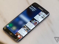 "Samsung đừng nên chạy theo Apple mà bỏ cổng tai nghe" "Samsung đừng nên chạy theo Apple mà bỏ cổng tai nghe"