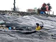 Bất động sản Sài Gòn: Bãi rác Đa Phước bốc mùi hôi thối, chủ đầu tư vẫn bán được nhà Bất động sản Sài Gòn: Bãi rác Đa Phước bốc mùi hôi thối, chủ đầu tư vẫn bán được nhà